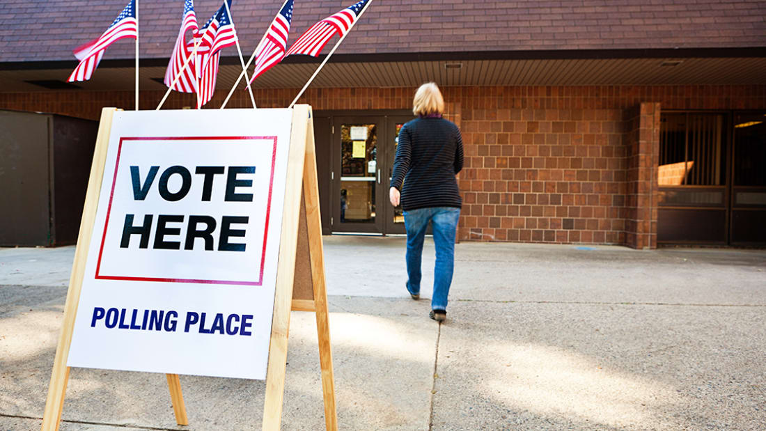 vote here sign